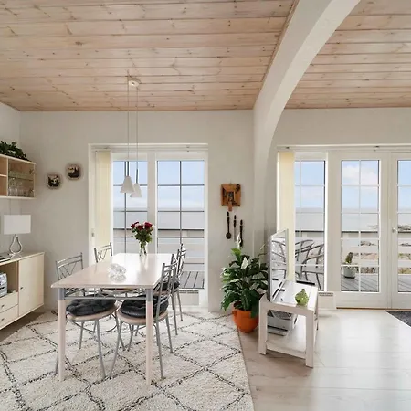 Apartment With Panoramic Views On The Rocks, Bornholm Allinge-Sandvig