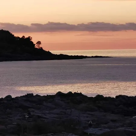 Apartment With Panoramic Views On The Rocks, Bornholm
