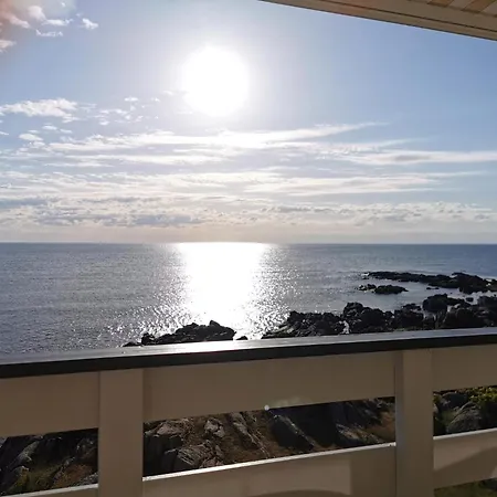 Apartmán With Sea View On The Cliffs *