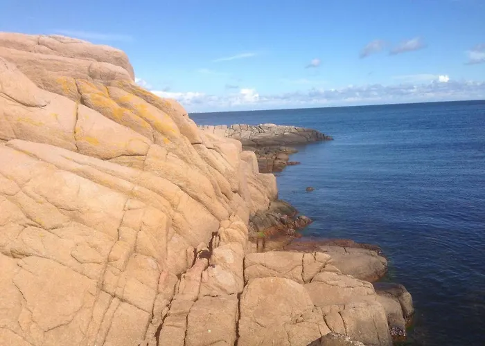 With Sea View On The Cliffs *